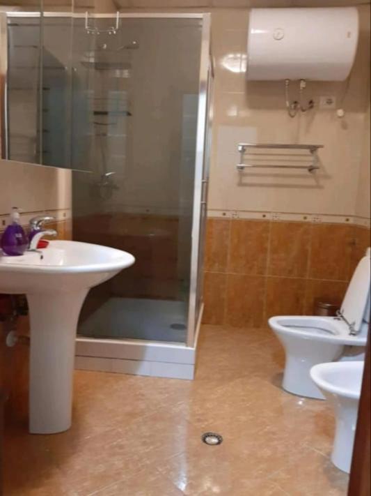 Erina Luxury Apartment Tiranë Eksteriør bilde
